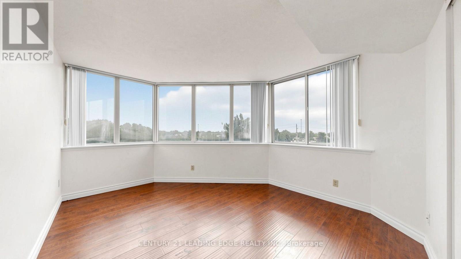 #422 11753 SHEPPARD AVENUE E - 11