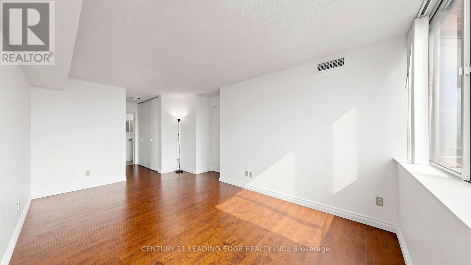 #422 11753 SHEPPARD AVENUE E - 14