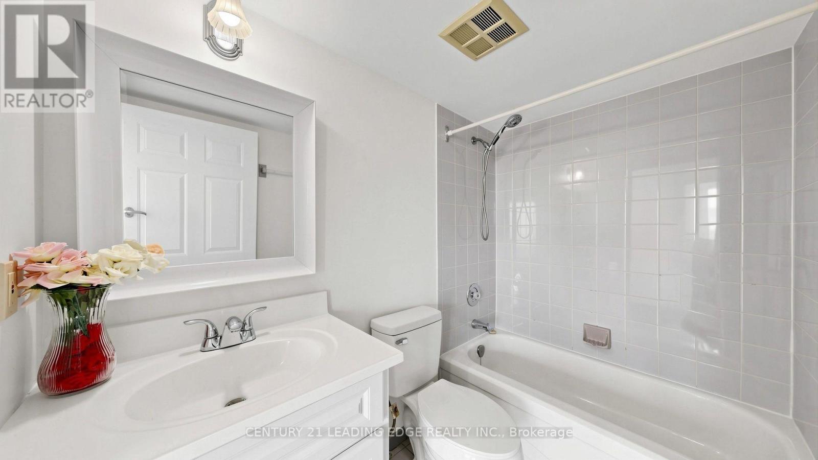 #422 11753 SHEPPARD AVENUE E - 12