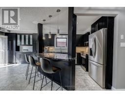 Kitchen - 9 Stone Street, Halton Hills, ON L7G5W6 Photo 6