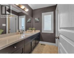 211 Terrace Wood Crescent, Kitchener, ON N2P2T3 Photo 23