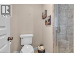 211 Terrace Wood Crescent, Kitchener, ON N2P2T3 Photo 25