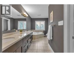 211 Terrace Wood Crescent, Kitchener, ON N2P2T3 Photo 29