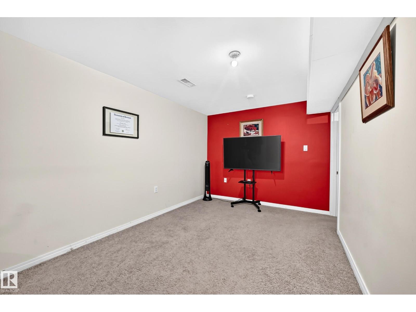 11007 173A AV NW - 20