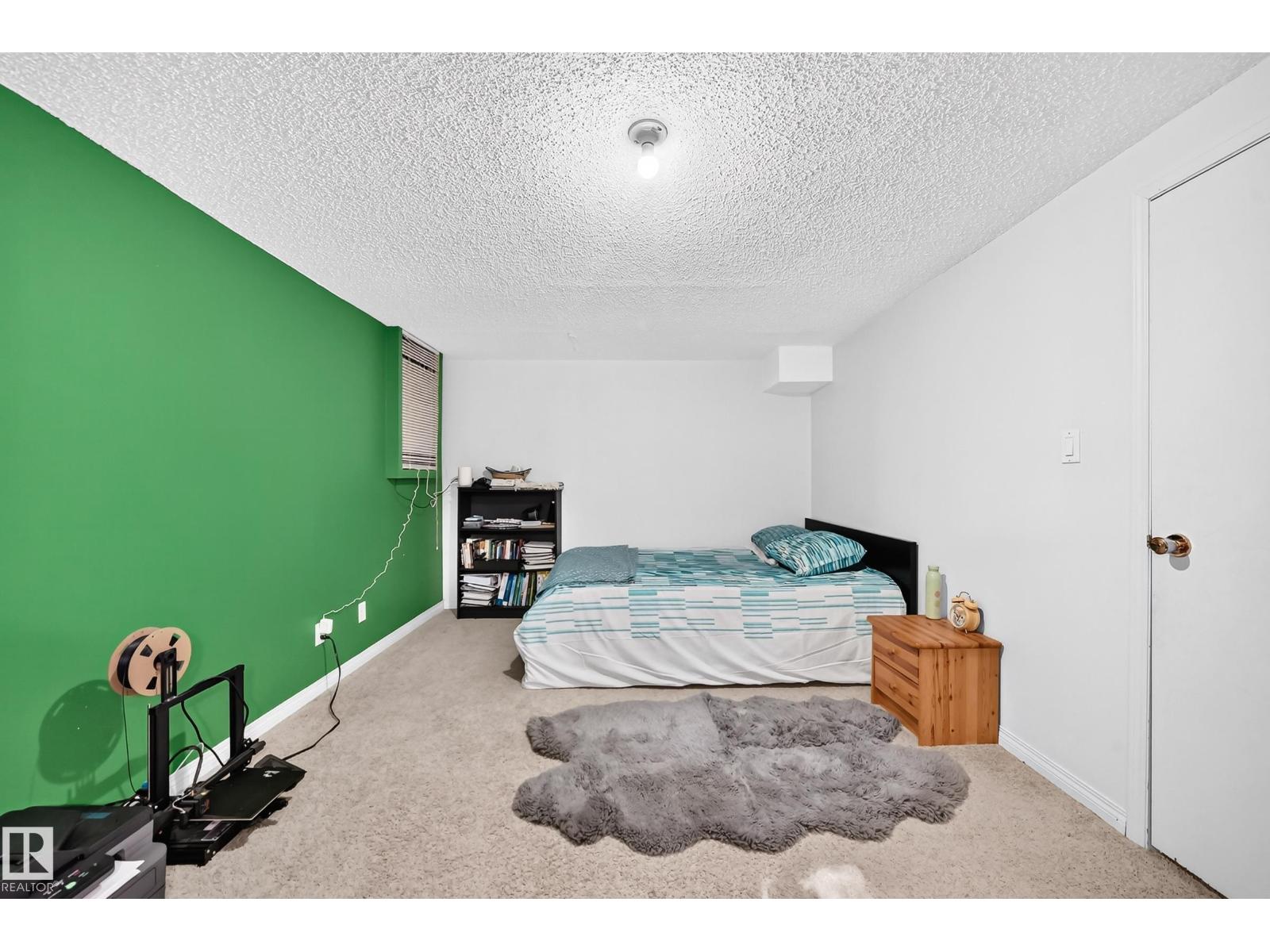 11007 173A AV NW - Image 22