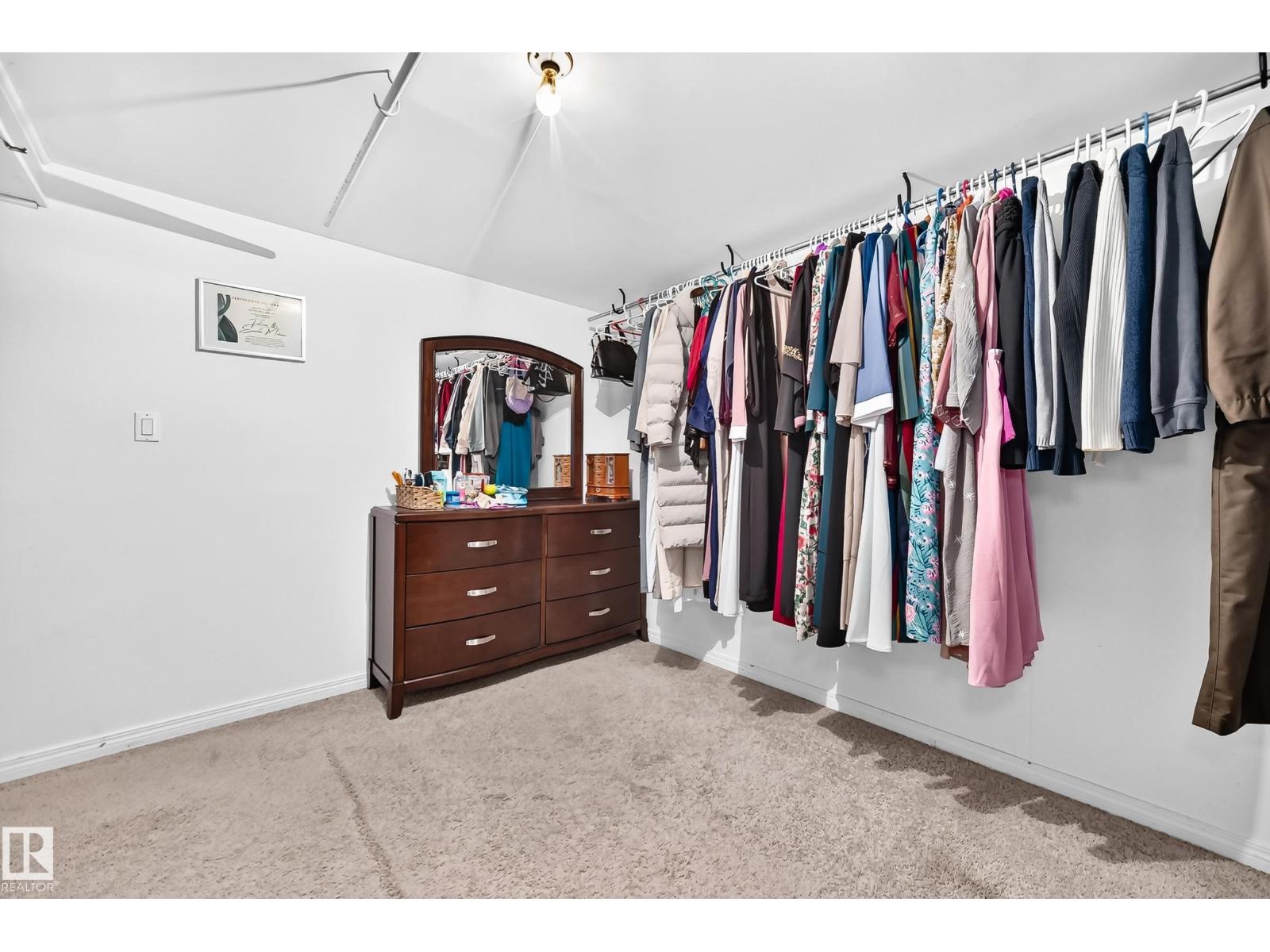 11007 173A AV NW - Image 26
