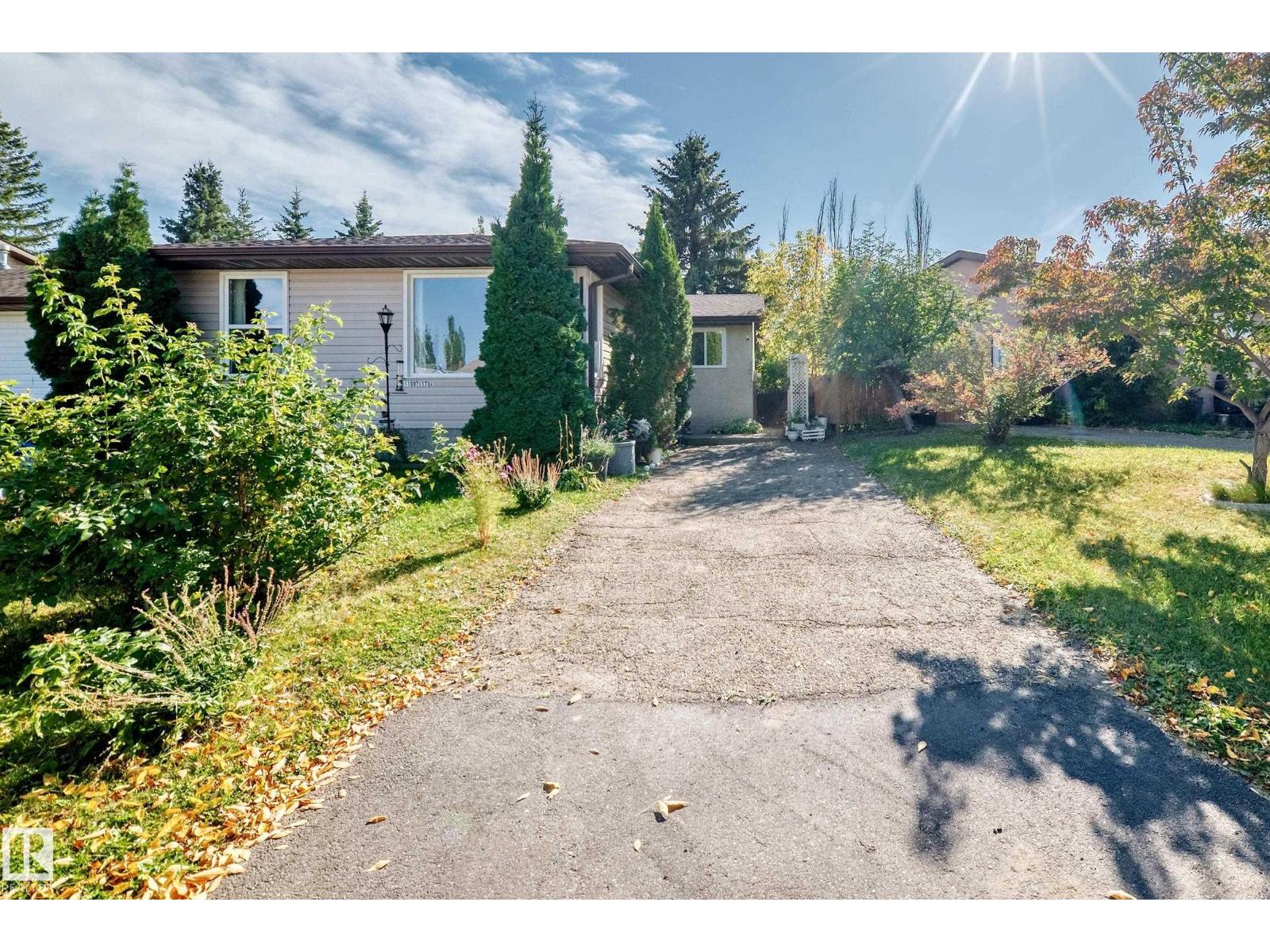 11007 173A AV NW - Image 36