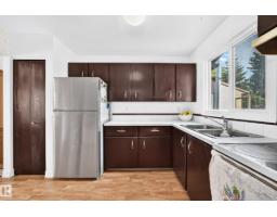 Laundry room - 11007 173a Av Nw, Edmonton, AB T5X3Y9 Photo 10
