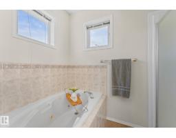 9806 179 Av Nw, Edmonton, AB T5X6A6 Photo 33