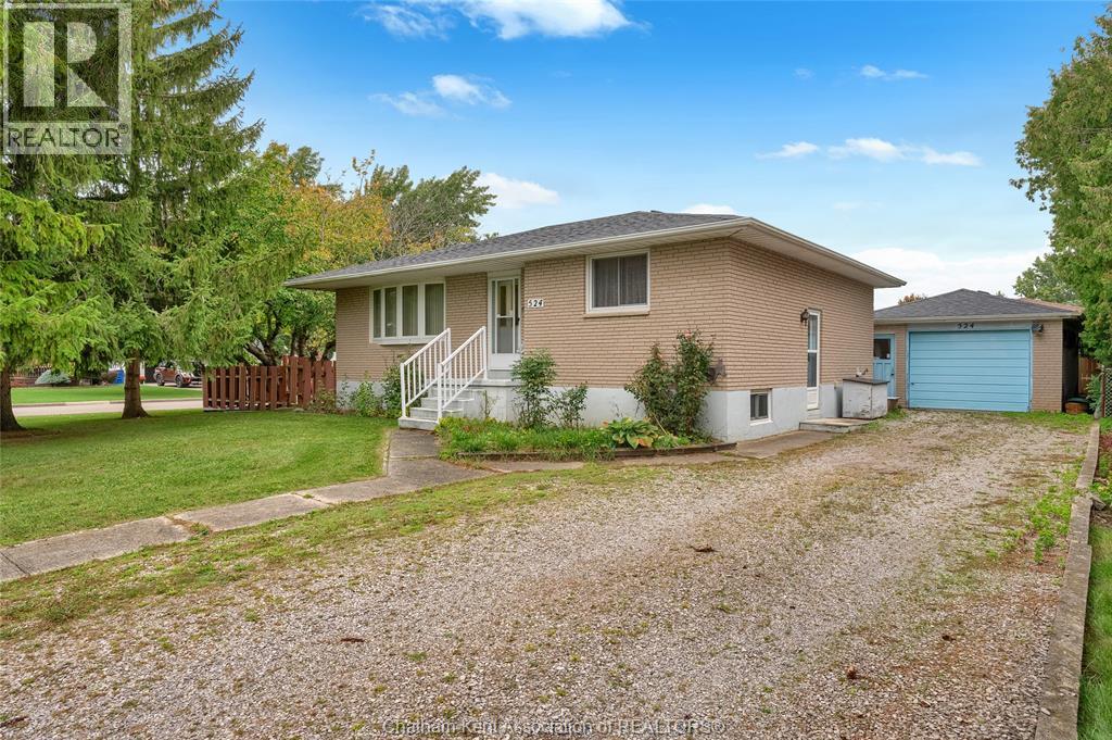 524 Dora DRIVE - 1