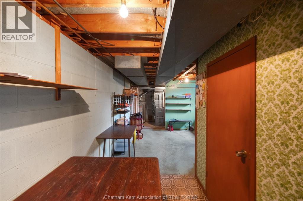 524 Dora DRIVE - Image 34