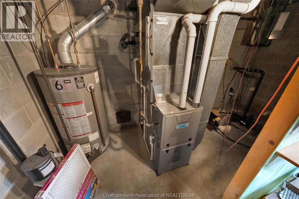 524 Dora DRIVE - Image 38