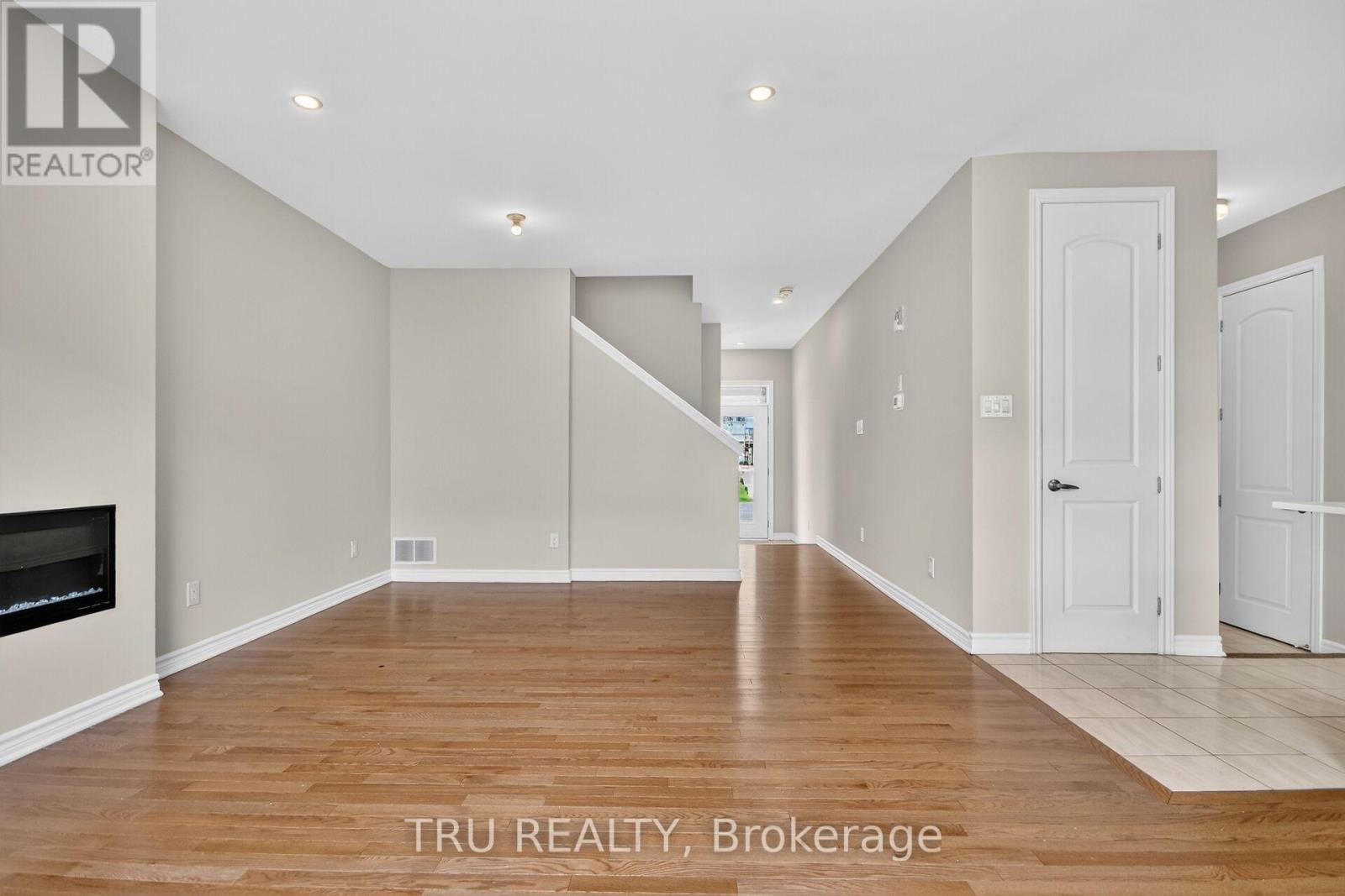 4126 OBSIDIAN STREET - 8