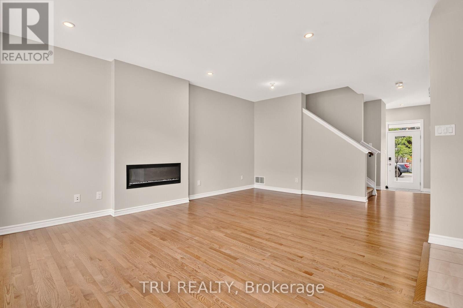 4126 OBSIDIAN STREET - 9