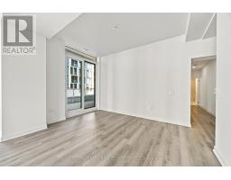 625 - 230 Simcoe Street, Toronto, ON M5T1T4 Photo 9