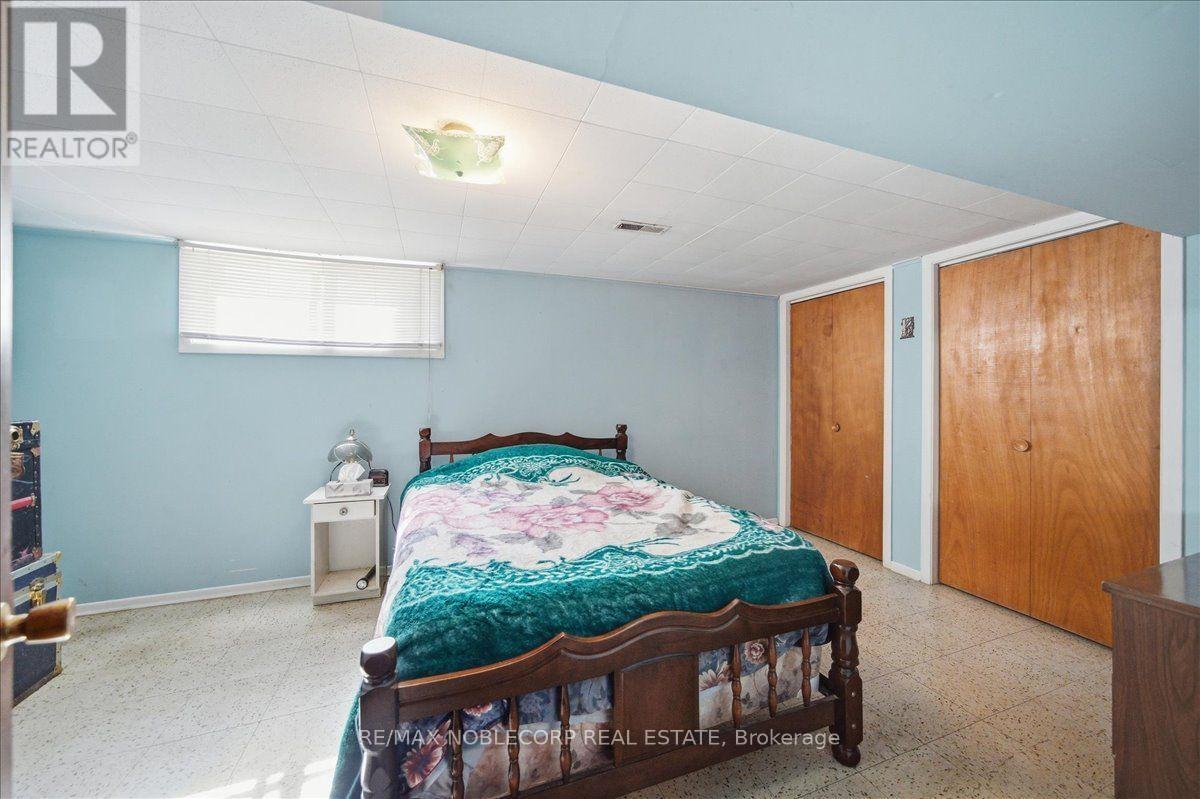 66 GOODERHAM DRIVE - 20