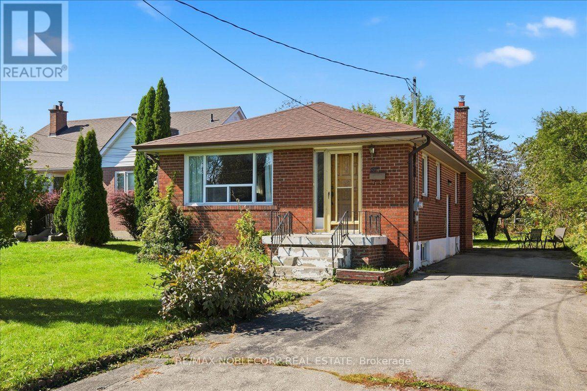 Photo of 66 GOODERHAM DRIVE