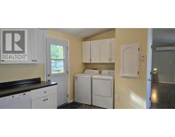 Laundry room - 33 Spring Crescent, Bridgewater, NS B4V3G3 Photo 7