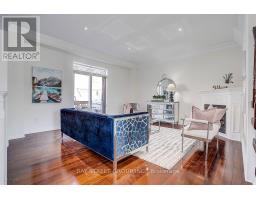 57 Gail Parks Crescent, Newmarket, ON L3X3B9 Photo 11