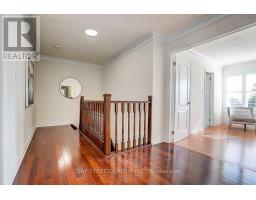 57 Gail Parks Crescent, Newmarket, ON L3X3B9 Photo 16
