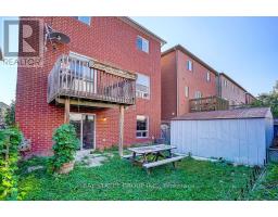 57 Gail Parks Crescent, Newmarket, ON L3X3B9 Photo 34