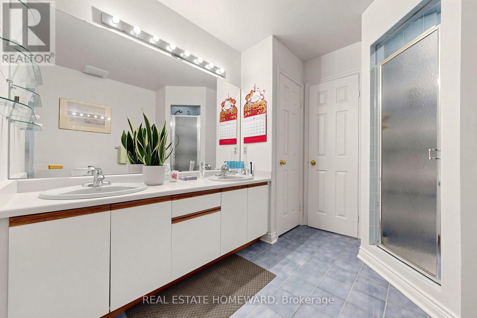 3 GREEN ACRES ROAD - 30