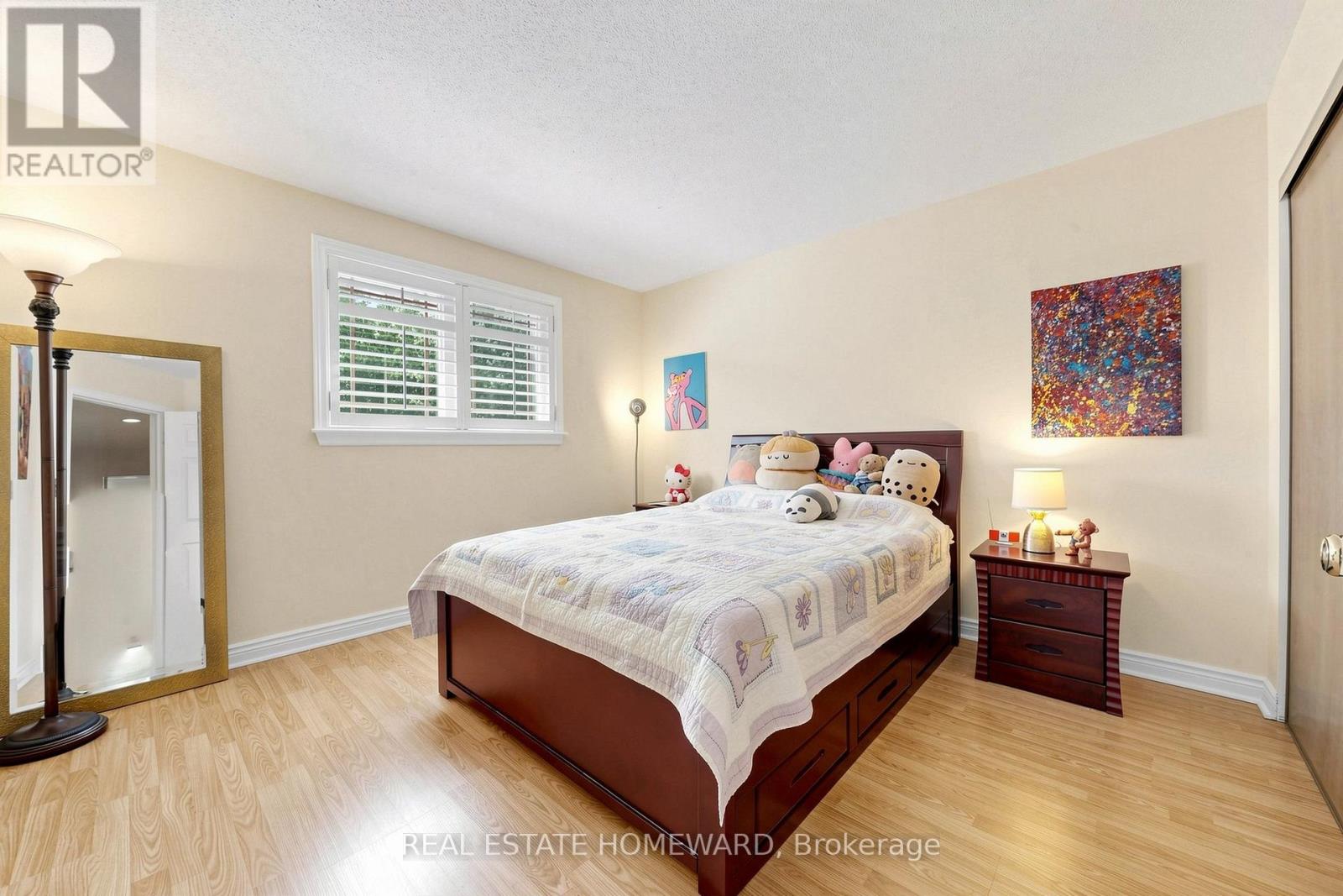 3 GREEN ACRES ROAD - 33
