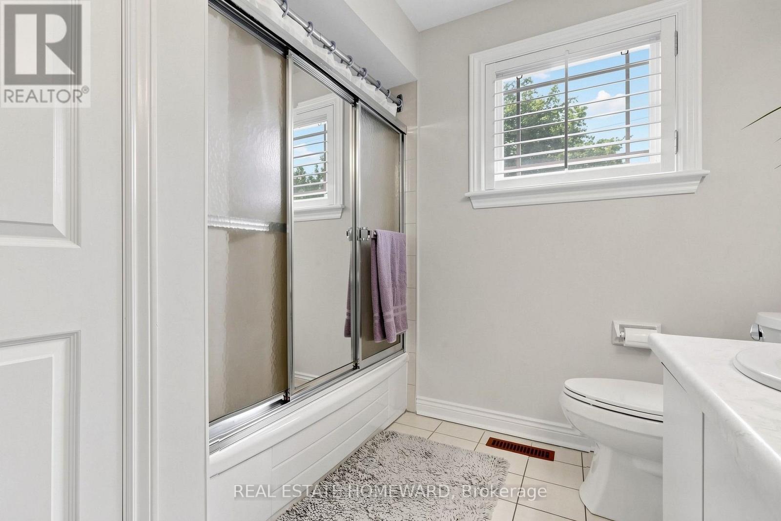 3 GREEN ACRES ROAD - 38