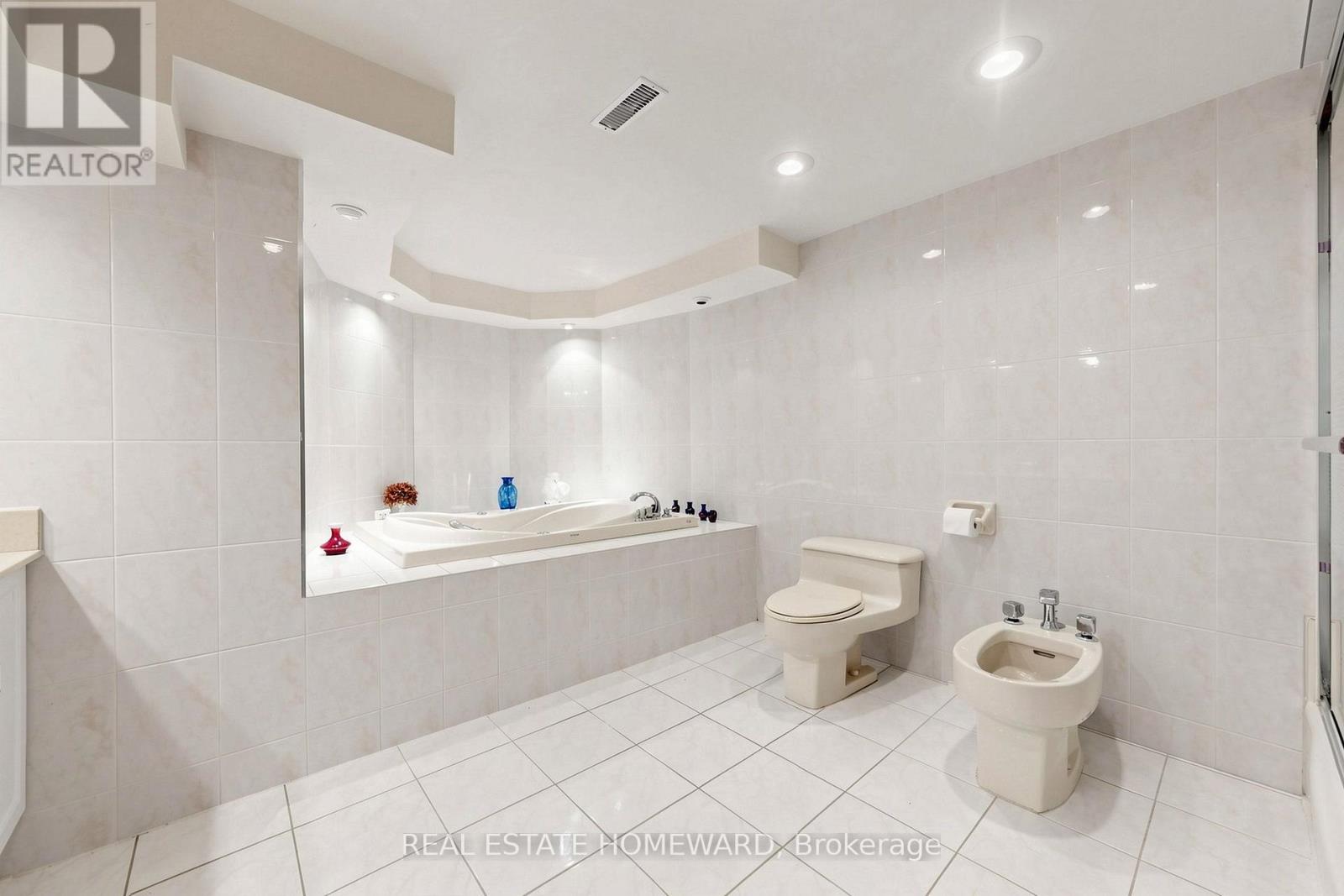 3 GREEN ACRES ROAD - 45
