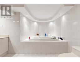 3 Green Acres Road, Vaughan, ON L4J4R7 Photo 44