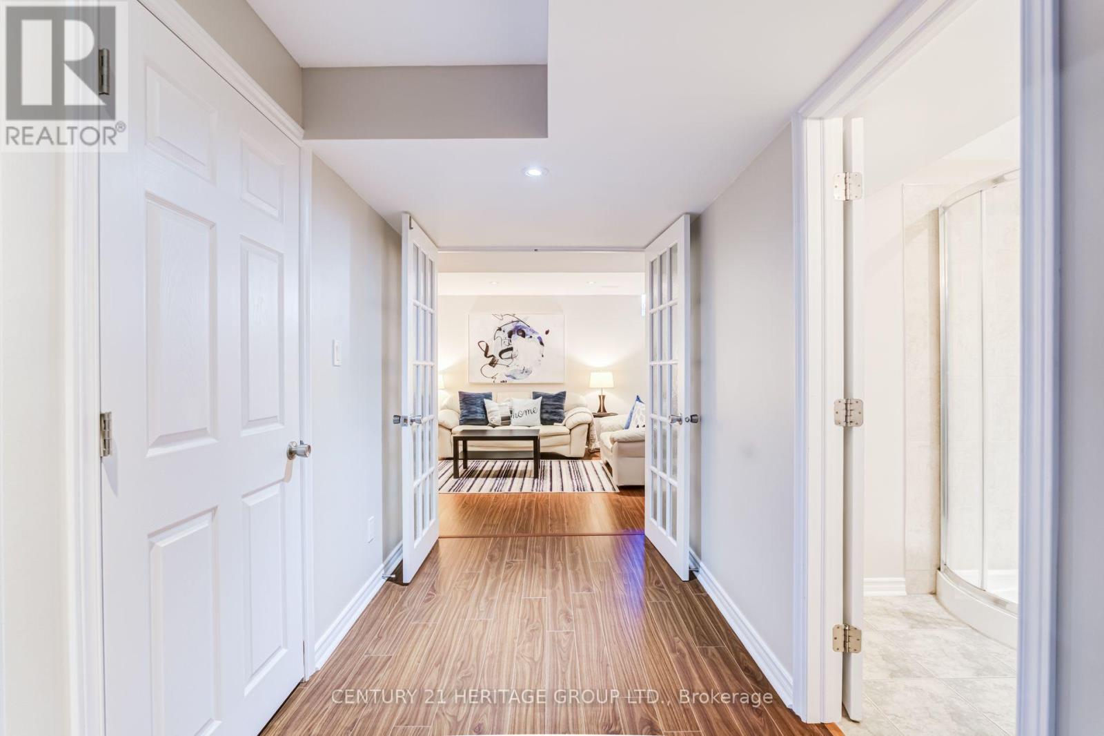 48 NANTUCKET DRIVE - 39