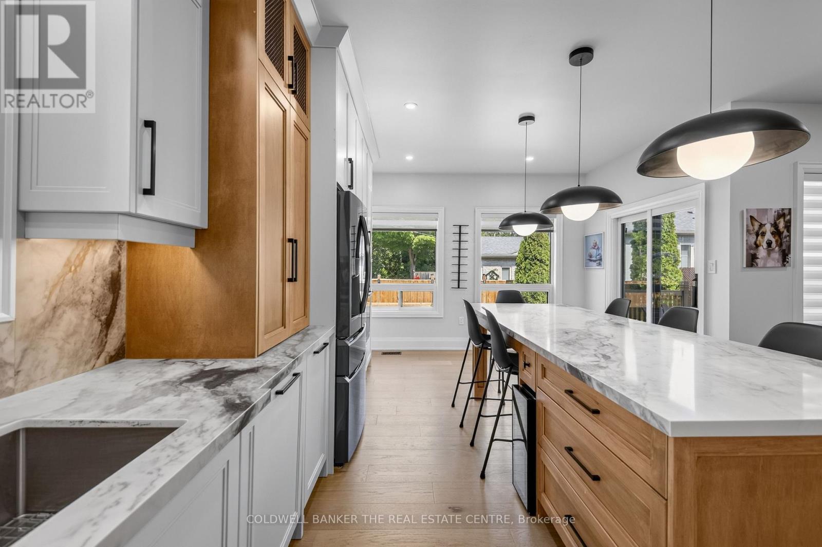 684 Lakelands Avenue, Innisfil photo 14