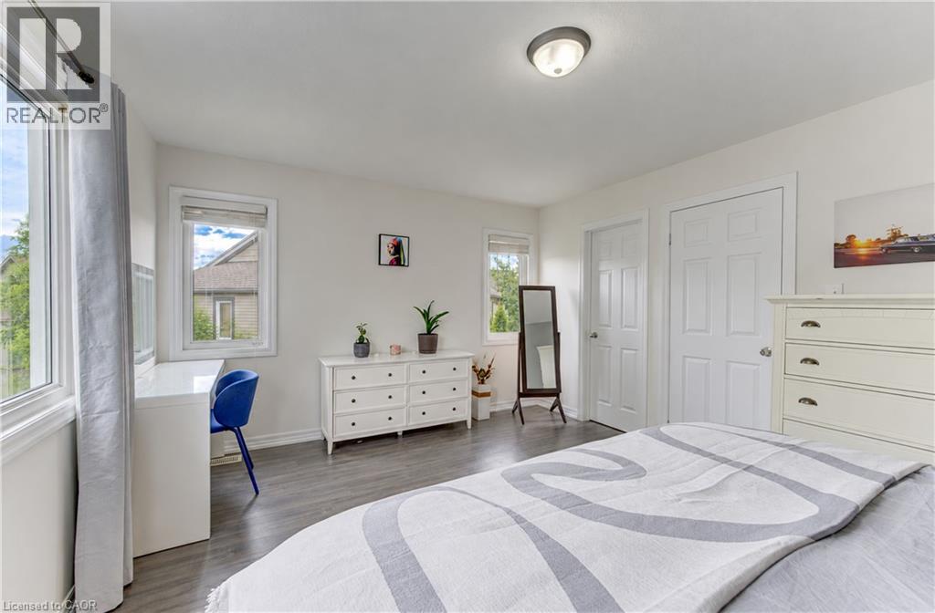 #40 10 FOXGLOVE Crescent - Image 22