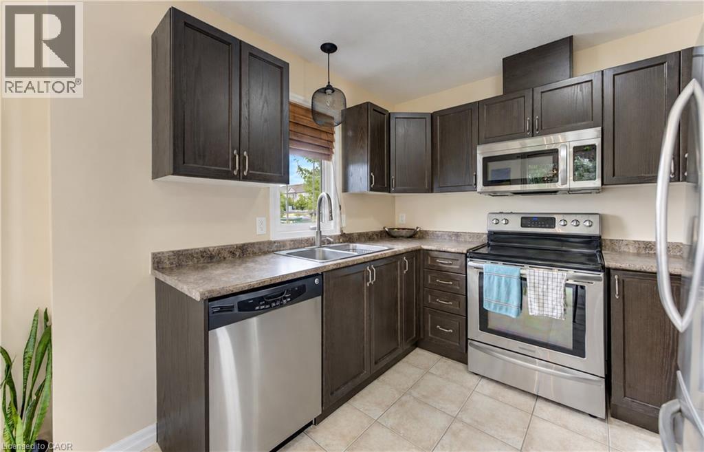 #40 10 FOXGLOVE Crescent - 14
