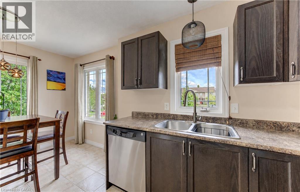 #40 10 FOXGLOVE Crescent - Image 16
