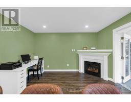 102 Holgate Street, Barrie, ON L4N2T9 Photo 15