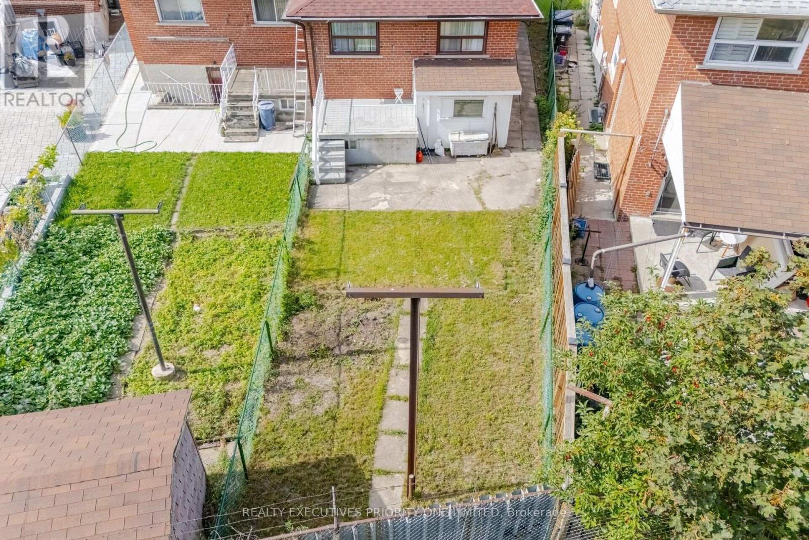 43 ELANA DRIVE - Image 39