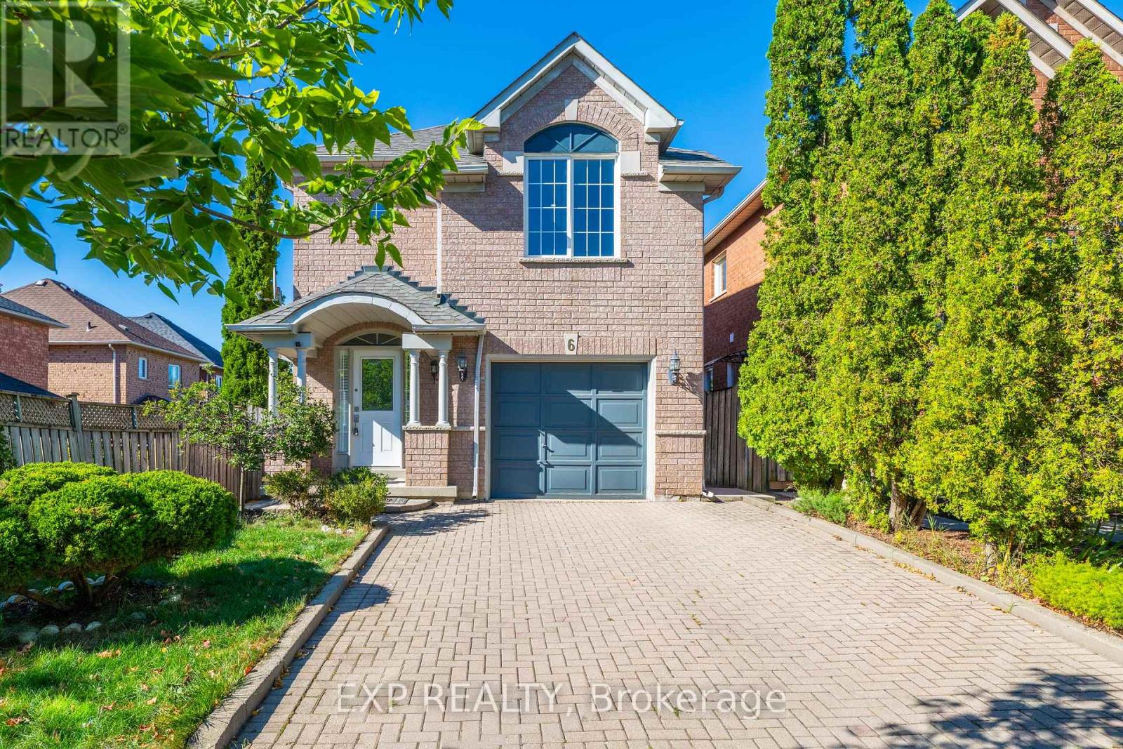 Photo of 6 Purdy Crescent