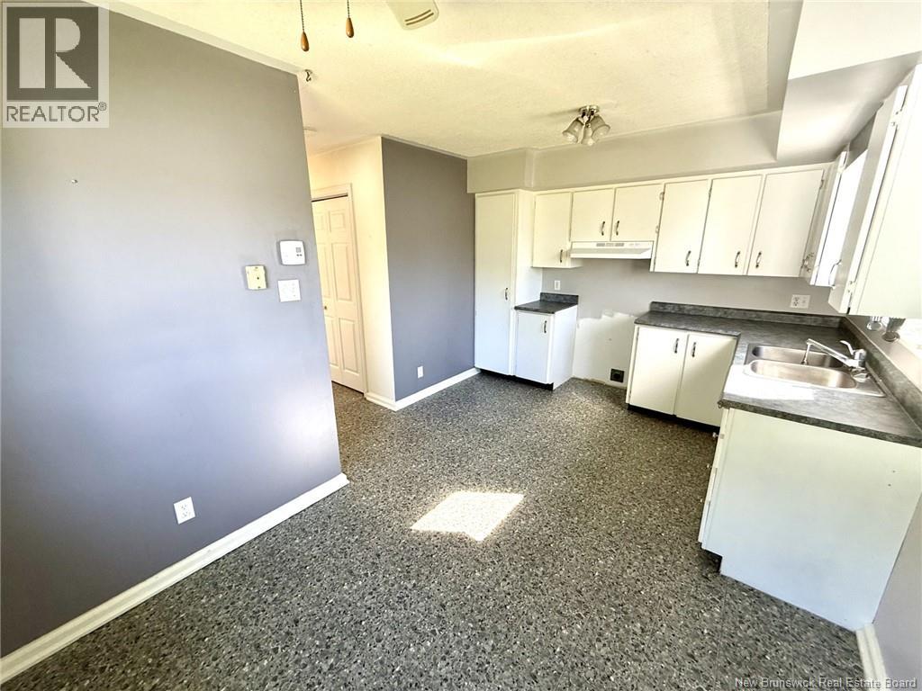 985 Rue Louis G. Daigle - 25