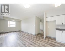 610 - 274 Erb Street W, Waterloo, ON N2L1W2 Photo 6