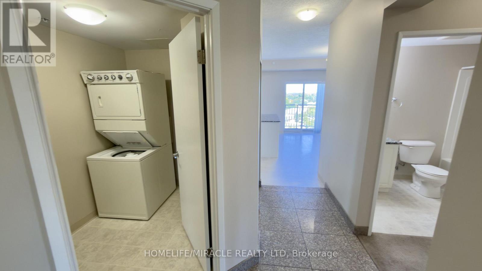 818 - 239 AUBURN DRIVE, Waterloo — photo 11