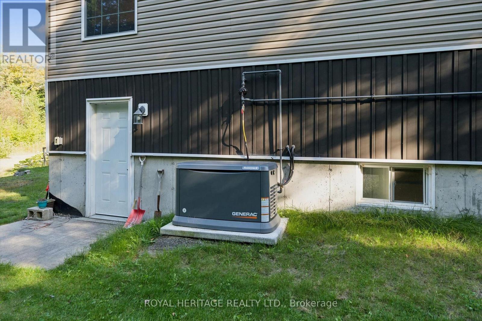 1515 UFFINGTON ROAD, Bracebridge (Draper) — photo 36