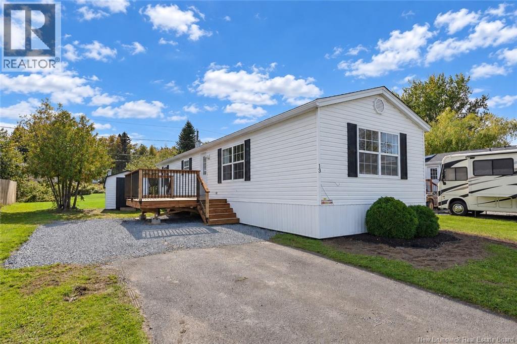 13 Wood Avenue - 1