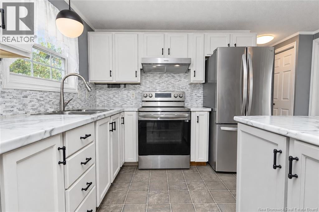 13 Wood Avenue - 8