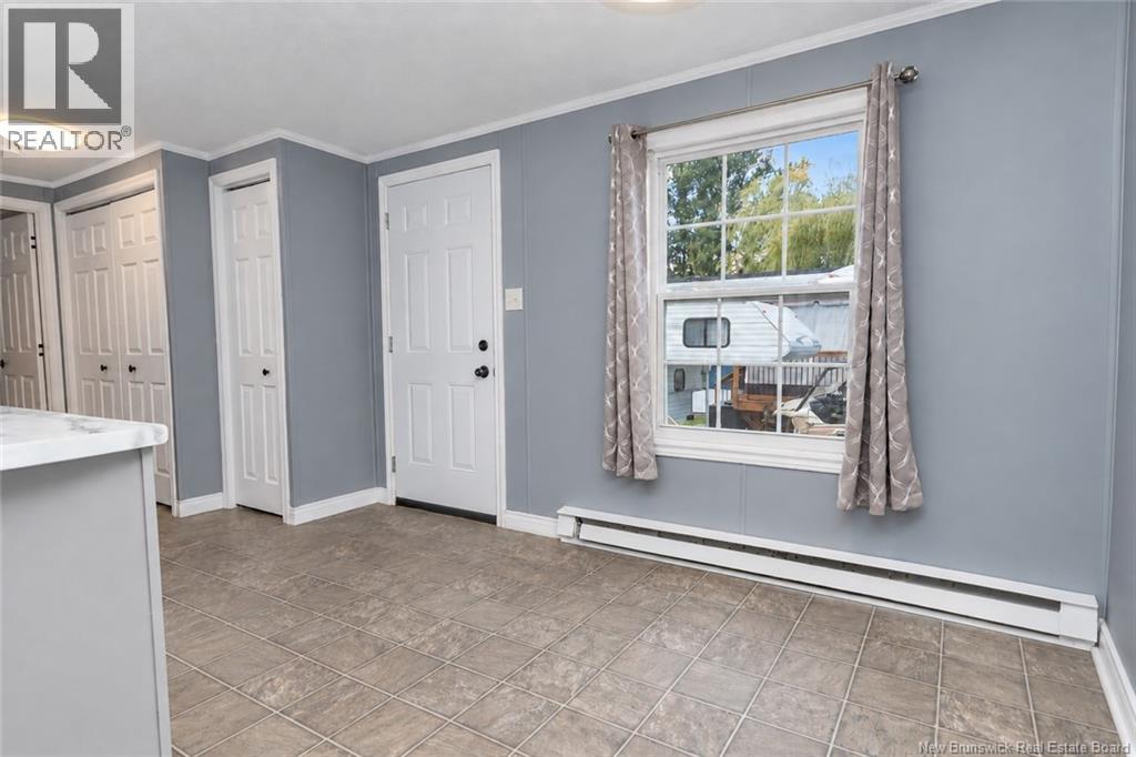 13 Wood Avenue - Image 11