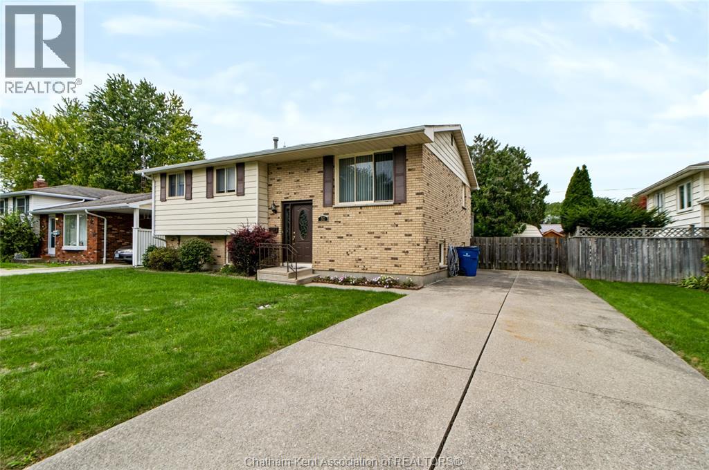 80 Baxter STREET - 2