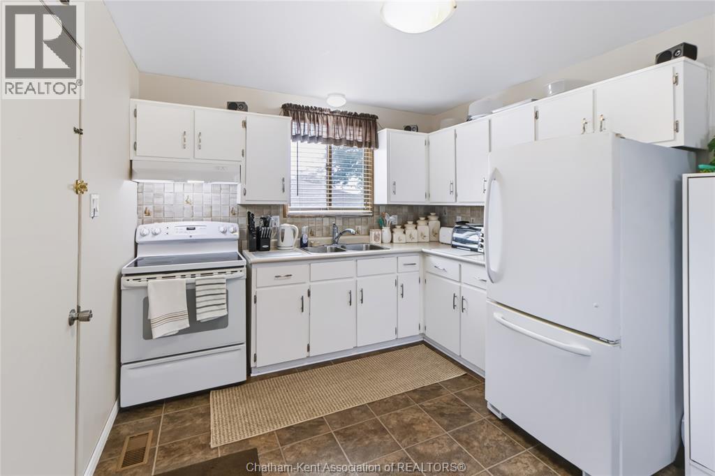 80 Baxter STREET - Image 4