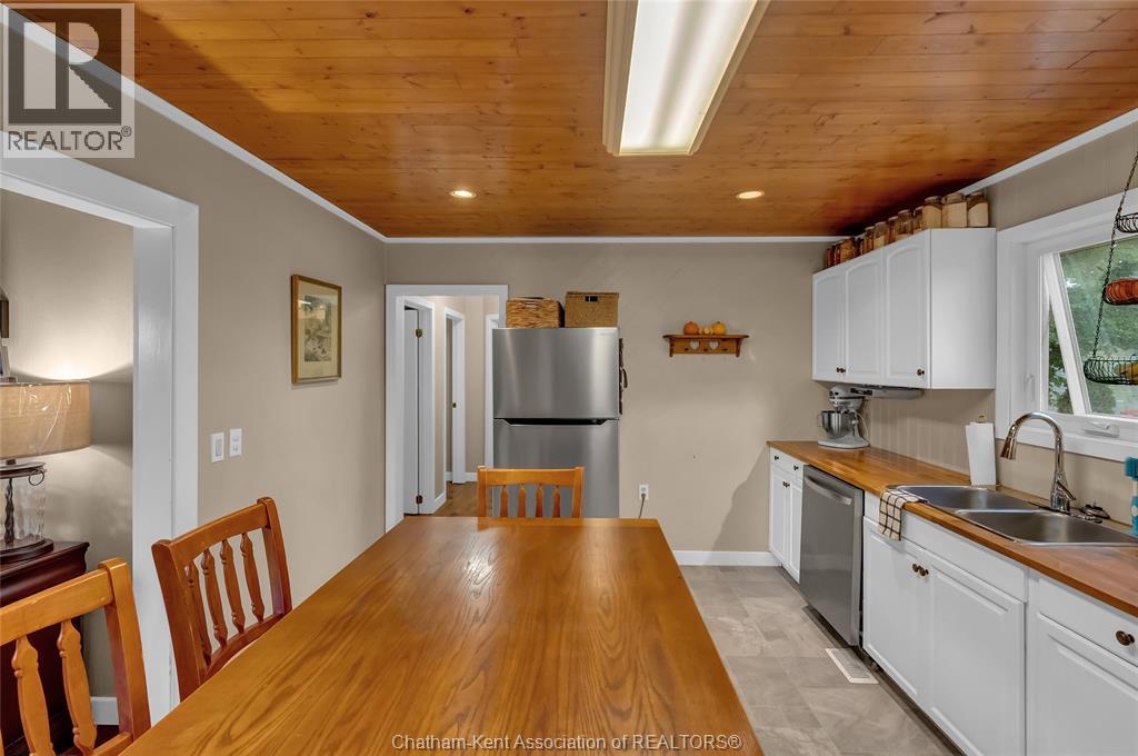 22644 Merlin ROAD - Image 14