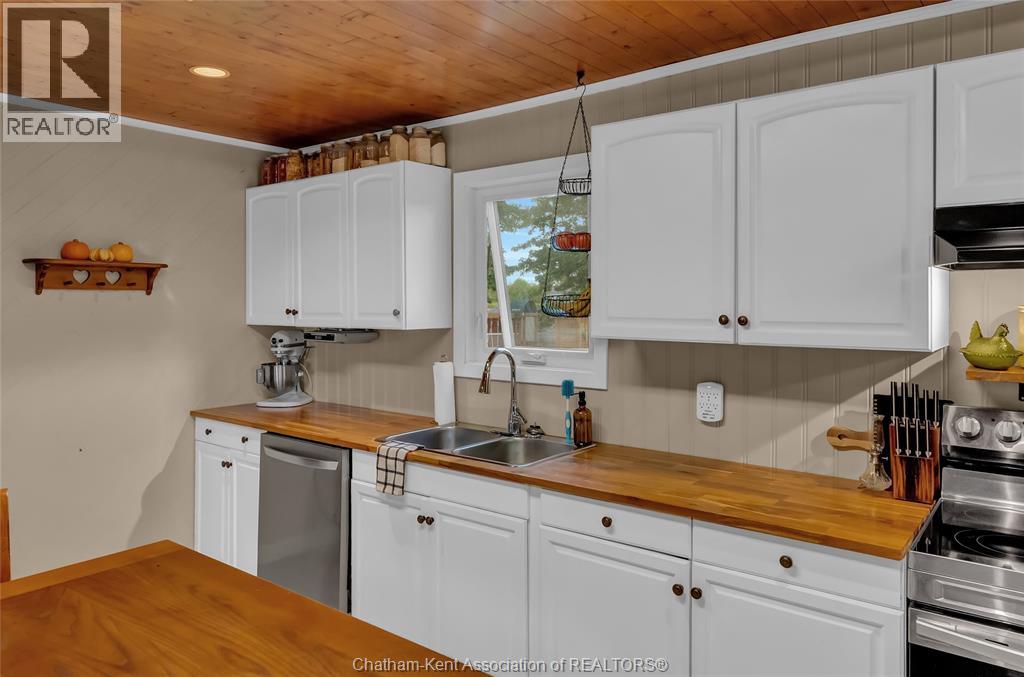 22644 Merlin ROAD - Image 15