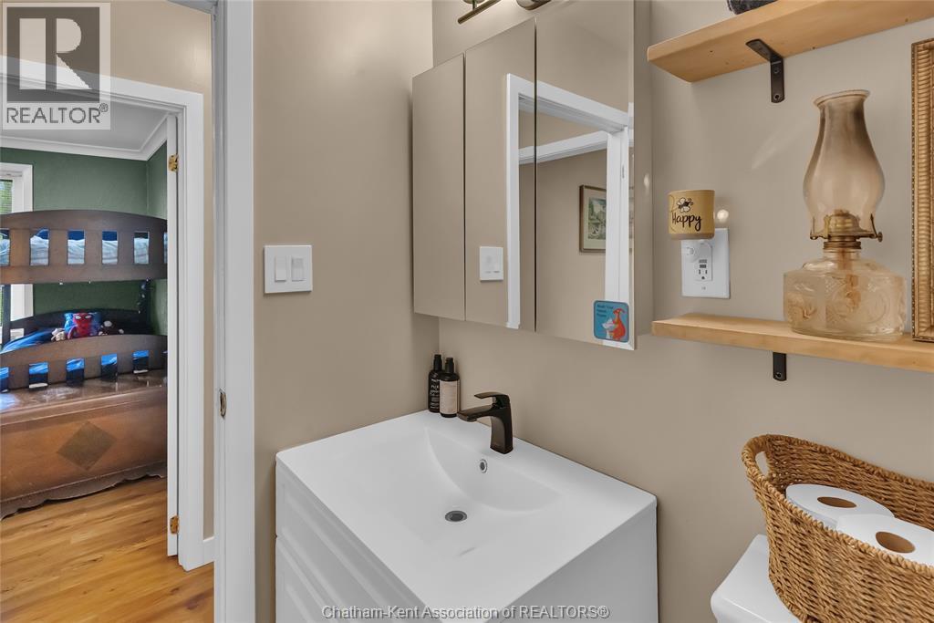 22644 Merlin ROAD - Image 20